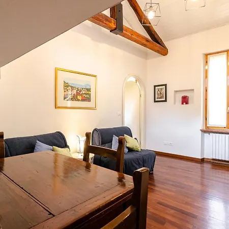 Stylish One Bedroom In The Heart Of Bolonia